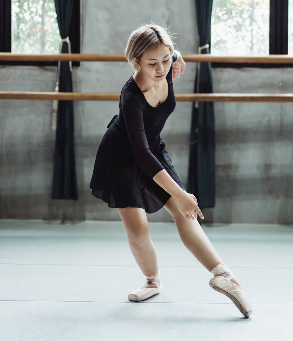 pexels-sebastian-ervi-866902-1763075